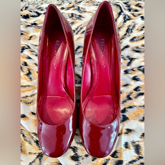 BCBGeneration red heels - Picture 4 of 10